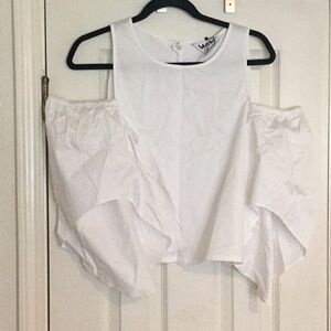 VHNY Vivian Hue New York White UNIQUE Drop Shoulder & Unique Sleeve Crop Top